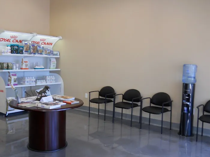 Quail Animal Hospital Picture 9