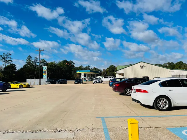 Clear Creek Forest Animal Hospital Picture 2
