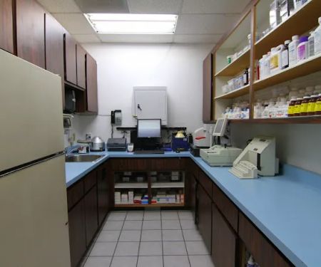 Alta Rancho Pet & Bird Hospital