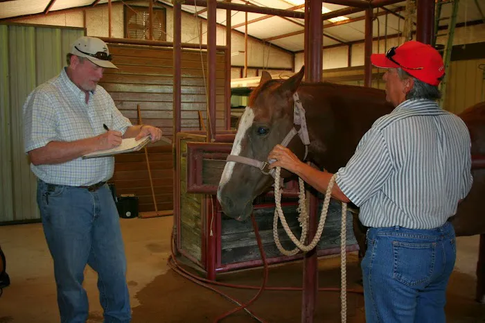 Adcock Veterinary Service Picture 2
