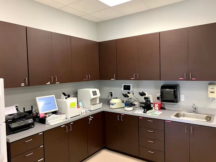Premier Veterinary Hospital Picture 1