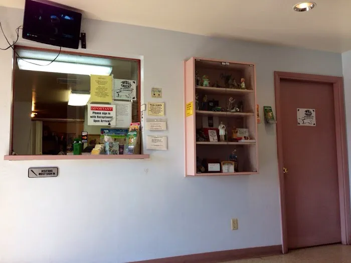 New River Veterinary Hospital Picture 8