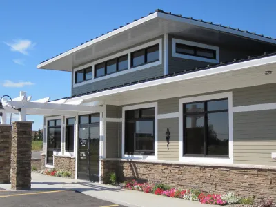 Owatonna Veterinary Services formerly / now Owatonna Veterinary Hospital Picture 2