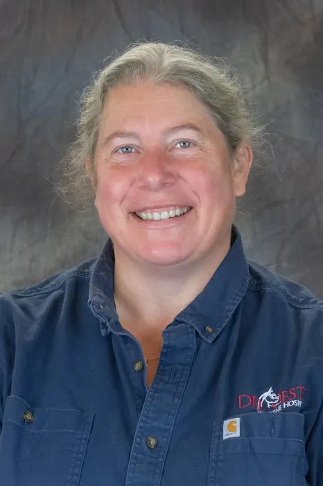 Del Oeste Equine Hospital LLC - Kathy Connell, DVM Picture 2