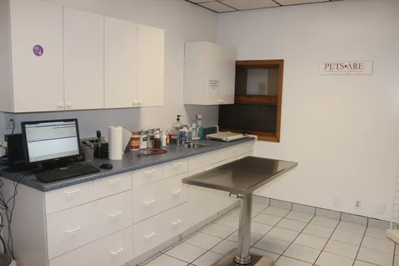 Alpine Veterinary Hospital Picture 1