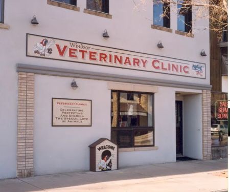 Windsor Veterinary Clinic PC