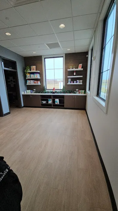 Red Barn Animal Hospital of Gilberts Picture 8