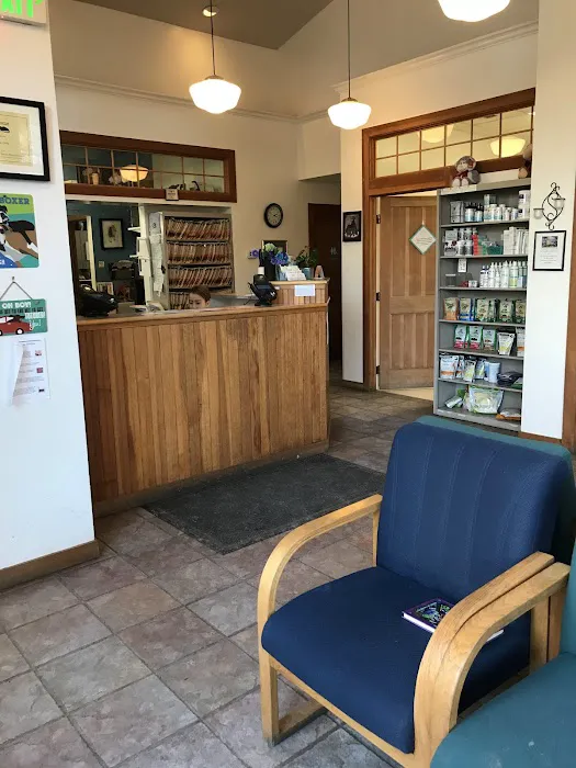 Winslow Animal Clinic Picture 2