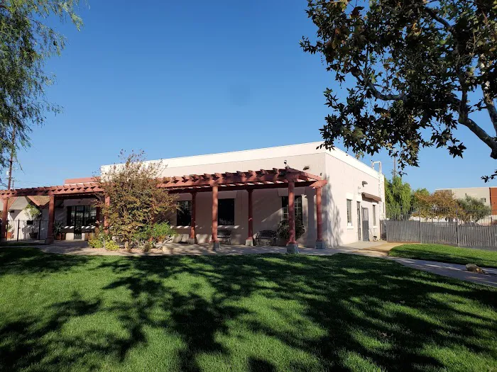 VCA Chatsworth Veterinary Center Picture 8