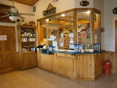 Lake Palestine Animal Hospital Picture 5