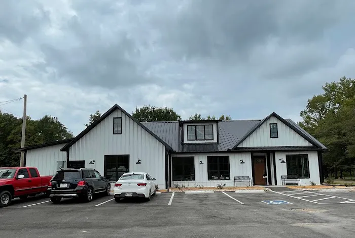 Dr. Lynn Foster Veterinarian Clinic Picture 5
