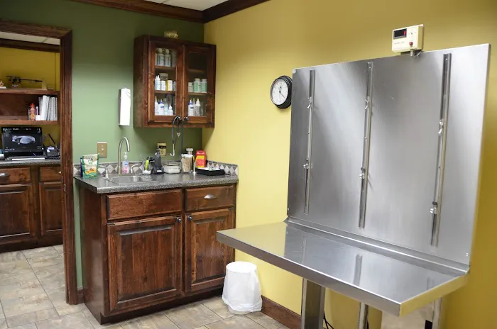 Limestone Veterinary Clinic Picture 4