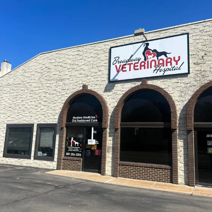 Broadway Veterinary Hospital Picture 9