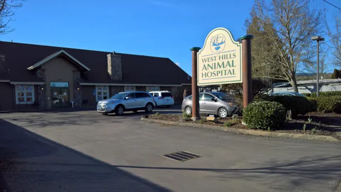 West Hills Animal Hospital Picture 1