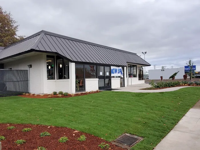 Four Corners Veterinary Clinic Picture 7