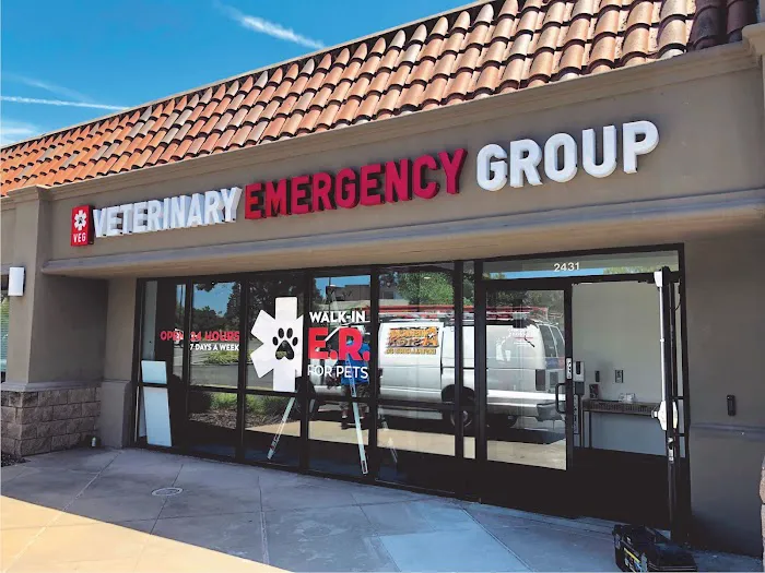 Veterinary Emergency Group Picture 2