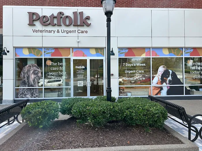 Petfolk Veterinary & Urgent Care - East Cobb Marietta Picture 10