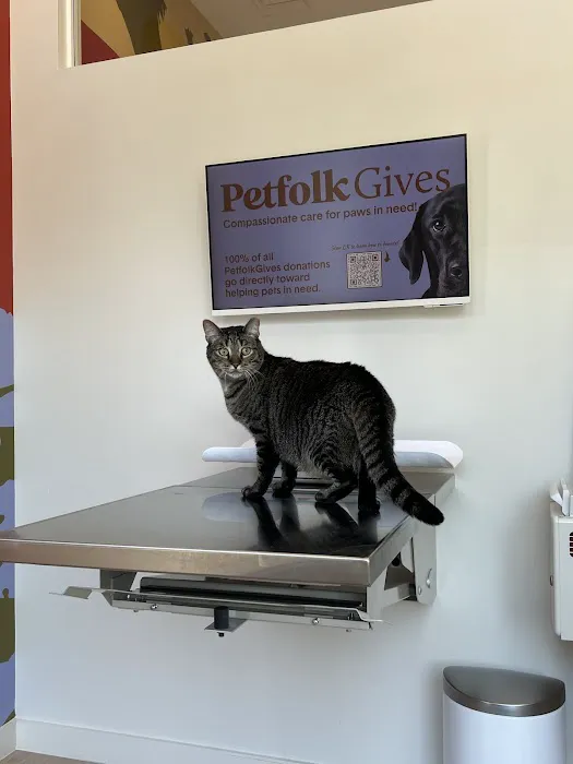 Petfolk Veterinary & Urgent Care - East Cobb Marietta Picture 9
