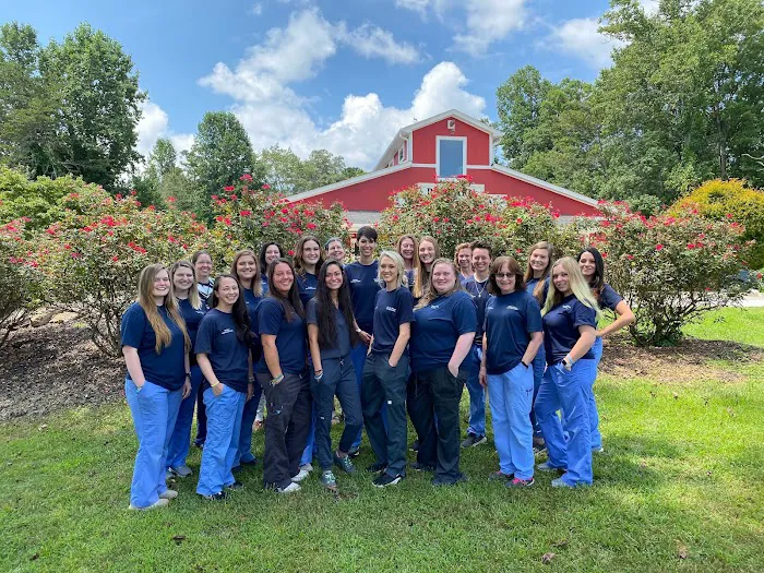 Red Barn Veterinary Hospital Picture 10