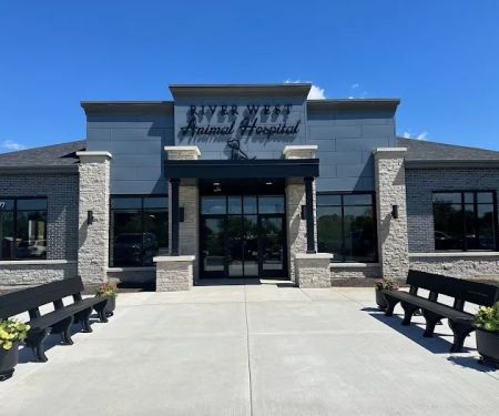 River West Animal Hospital