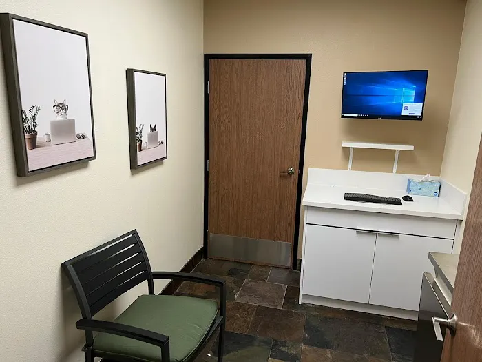 Santa Clarita Animal Urgent Care and Wellness Center Picture 6