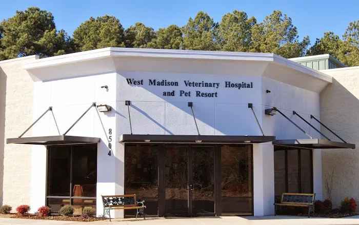 Marlene Mixon DVM Picture 3
