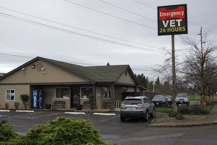 Emergency Veterinary Hospital Picture 9