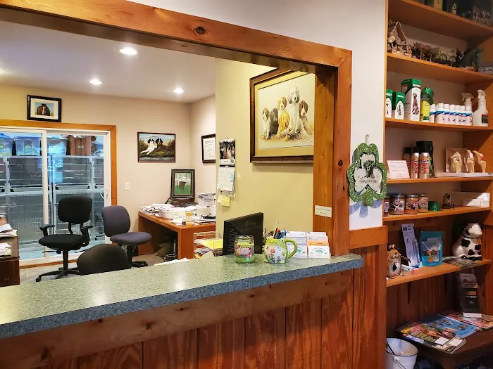 Oak Grove Veterinary Clinic Picture 9