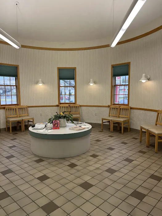 Red Barn Veterinary Clinic Picture 9