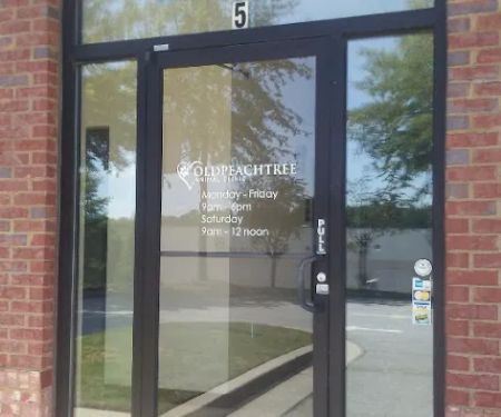 Old Peachtree Animal Clinic