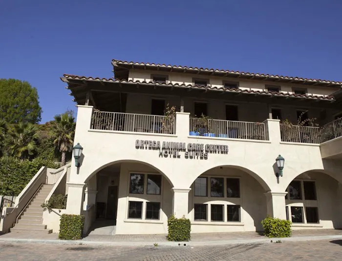 Ortega Animal Care Center Picture 3