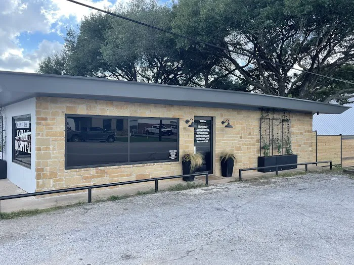Main Street Animal Hospital Picture 8