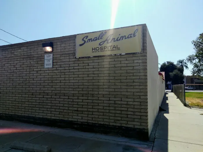 Small Animal Hospital Picture 9