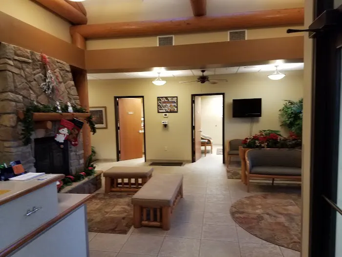 Alexandria Veterinary Clinic Picture 4