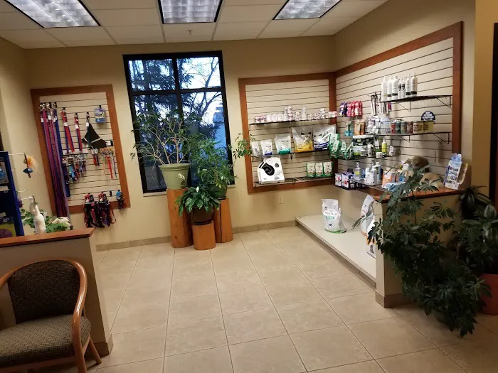Alexandria Veterinary Clinic Picture 5