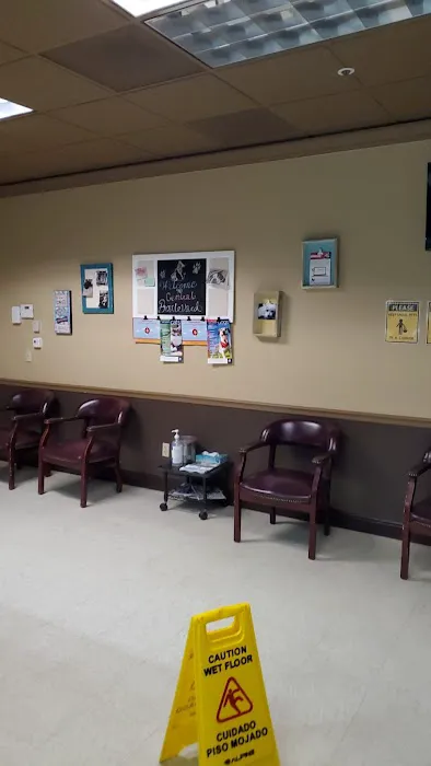 Central Boulevard Veterinary Hospital Picture 2