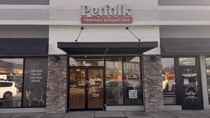 Petfolk Veterinary & Urgent Care - Sandy Springs Picture 3