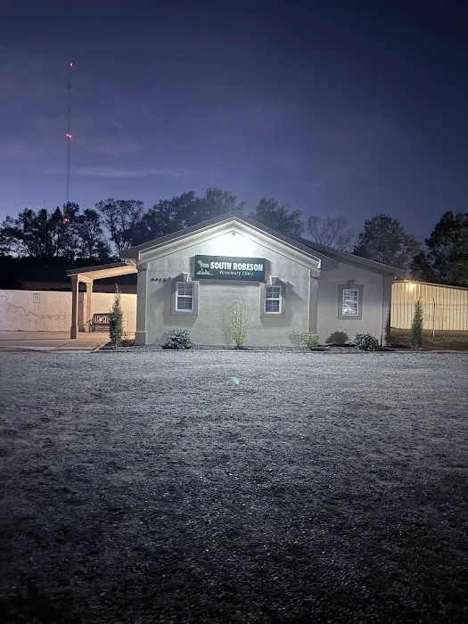 South Robeson Veterinary Clinic Picture 10