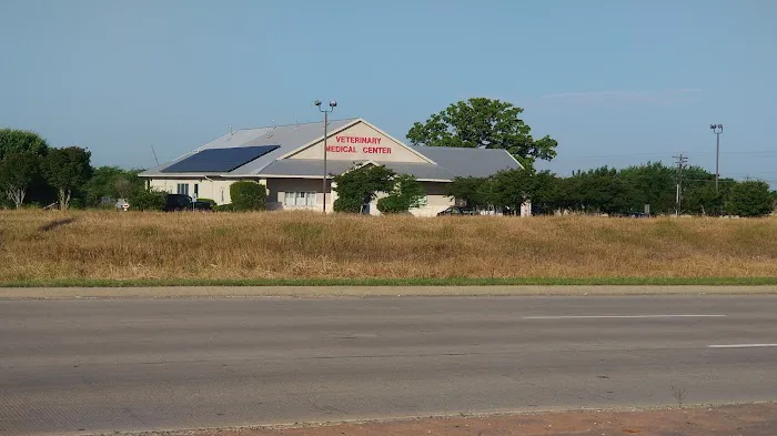 Wellborn Road Veterinary Medical Center Picture 1
