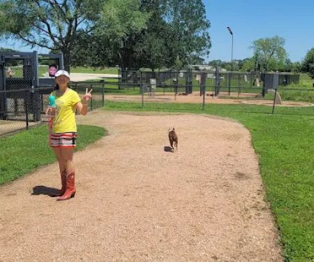 Animal Friends of Washington County veterinary clinic AND dog park