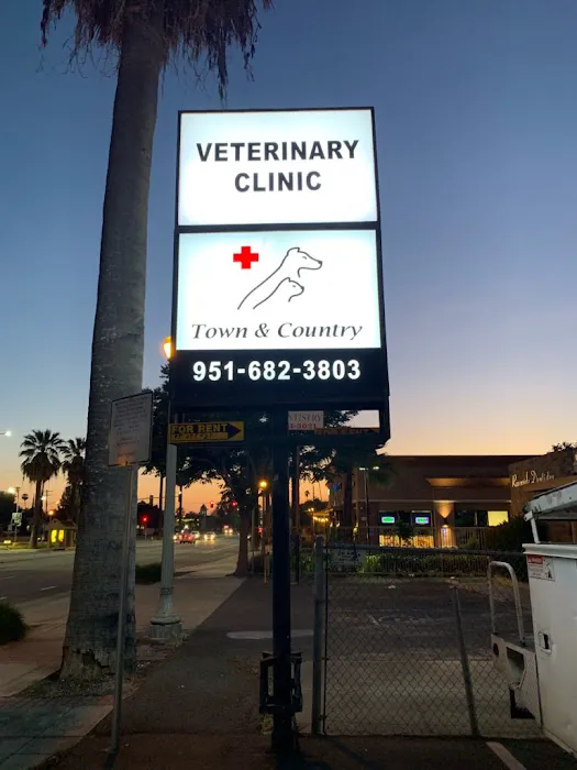 Town & Country Veterinary Clinic Picture 9