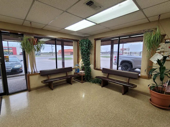 Brown County Animal Clinic Picture 7