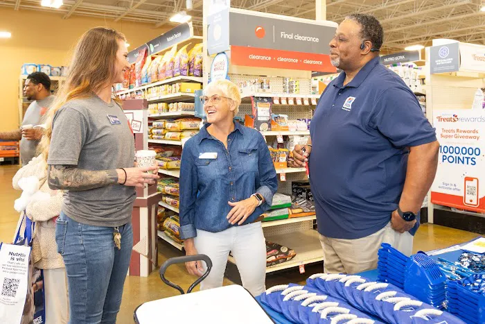 PetSmart Veterinary Services - Snellville Picture 9