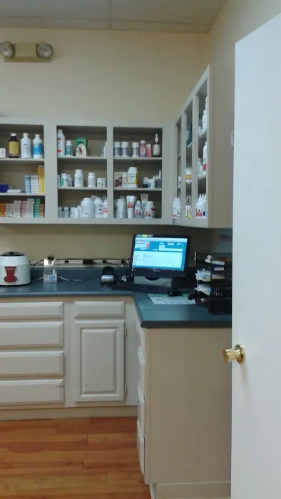 North Hills Animal Hospital Picture 9