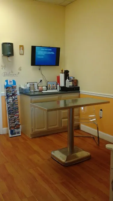 North Hills Animal Hospital Picture 8