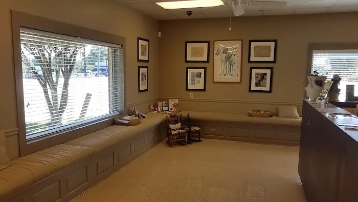 Tucker Animal Hospital Picture 2