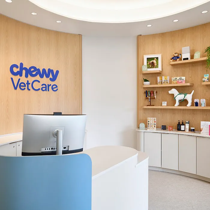 Chewy Vet Care Fountain Oaks Picture 7