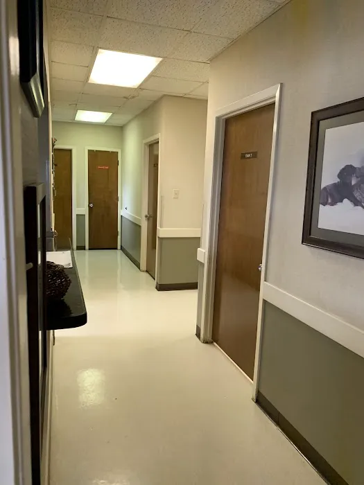 Briarcrest Veterinary Clinic Picture 8