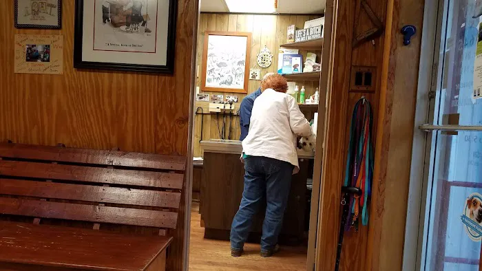 Easterling Veterinary Services Picture 4