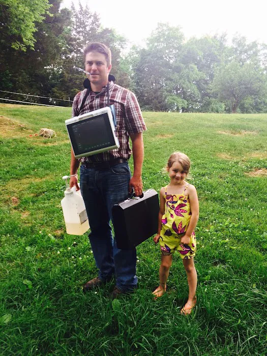 Gladeville Veterinary Services: Travis Whitlow, DVM Picture 5